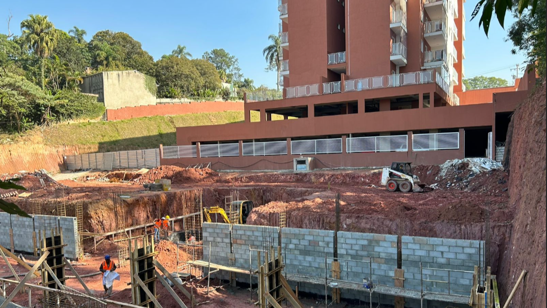 atrios construcao 8
